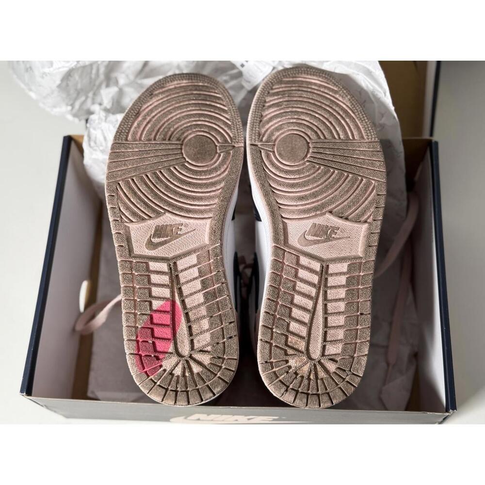 Nike Air Jordan 1 Retro High OG “Atmosphere Bubblegum” | W 9 | Used - Picture 4 of 9